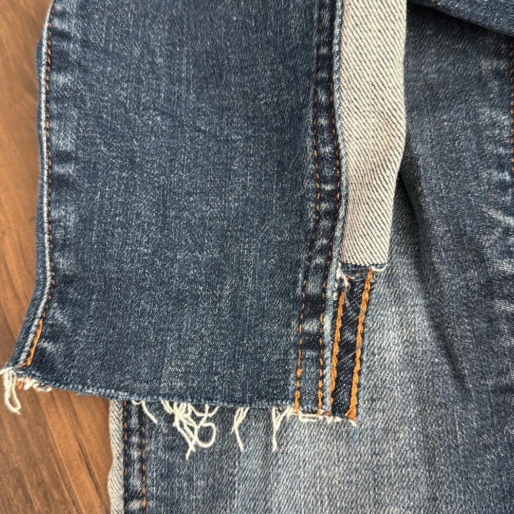 7 For All Mankind two tone raw hem jeans - Picture 5 of 5